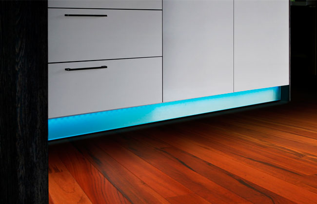 Glass Plinth